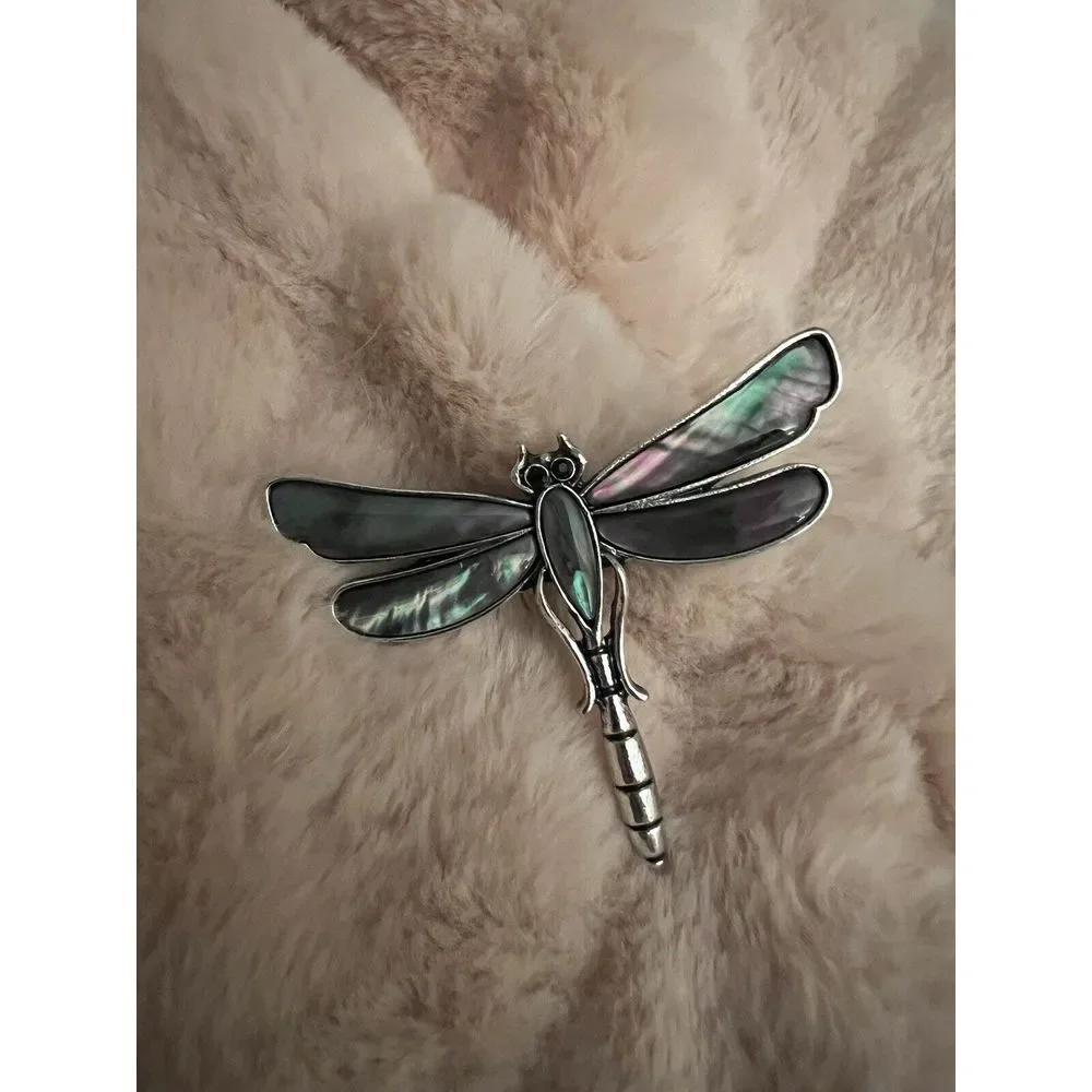 Dragonfly Rainbow Mother of‎ Pearl Shell Silvertone Brooch Pin New